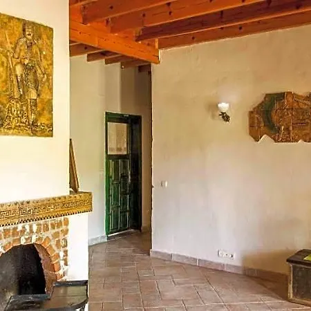 Otantik Tas Ev Ortaca (Mugla)